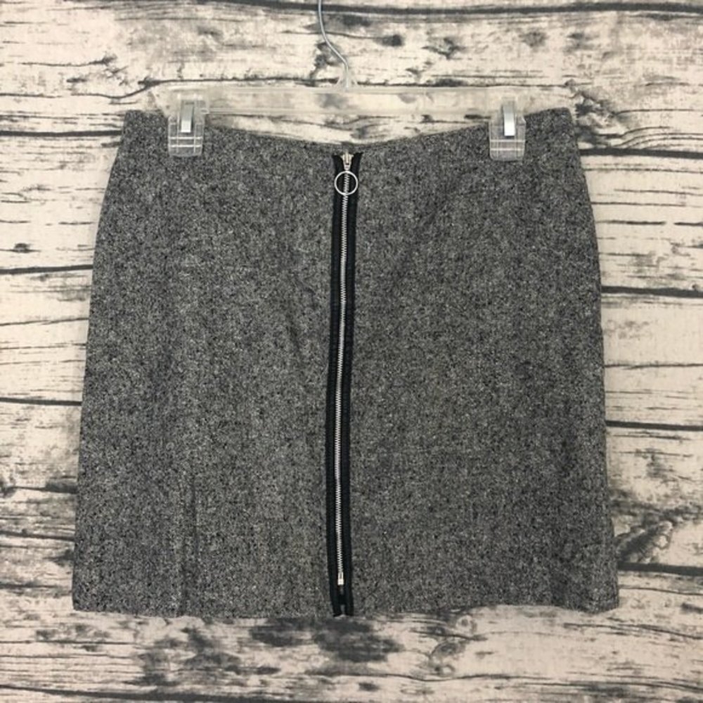Old Navy Gray Front Full Hoop Zipper Skirt Size 4